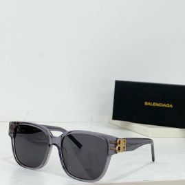 Picture of Balenciga Sunglasses _SKUfw55826951fw